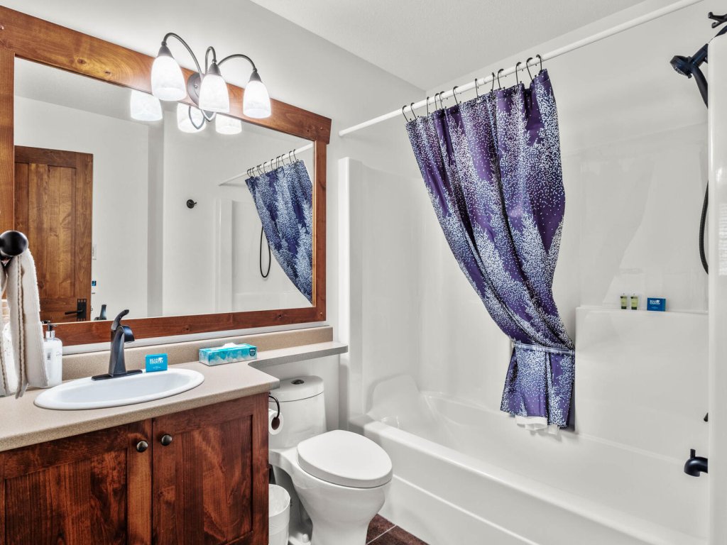 Trappers Landing #30 Vacation Rental - RedAwning