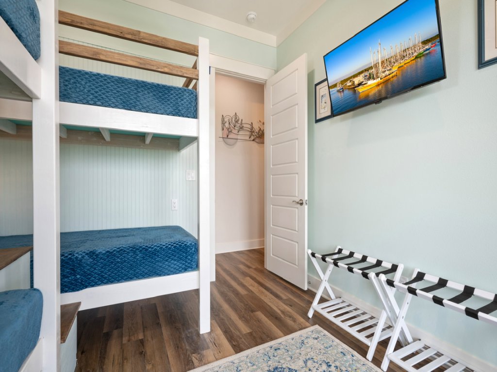 Coral Cabana Vacation Rental in Texas - RedAwning