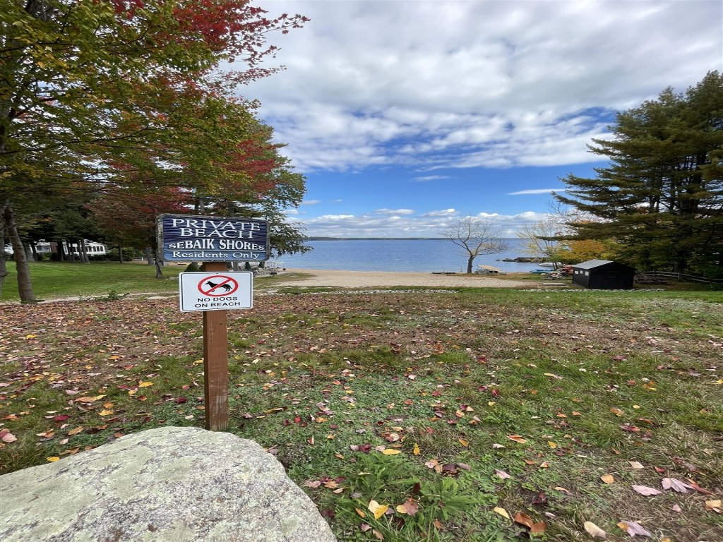 DAYBREAK  LIMIT 8 Vacation Rental in Maine - RedAwning