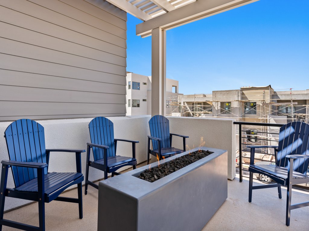Red Desert Oasis Vacation Rental in St. George - RedAwning