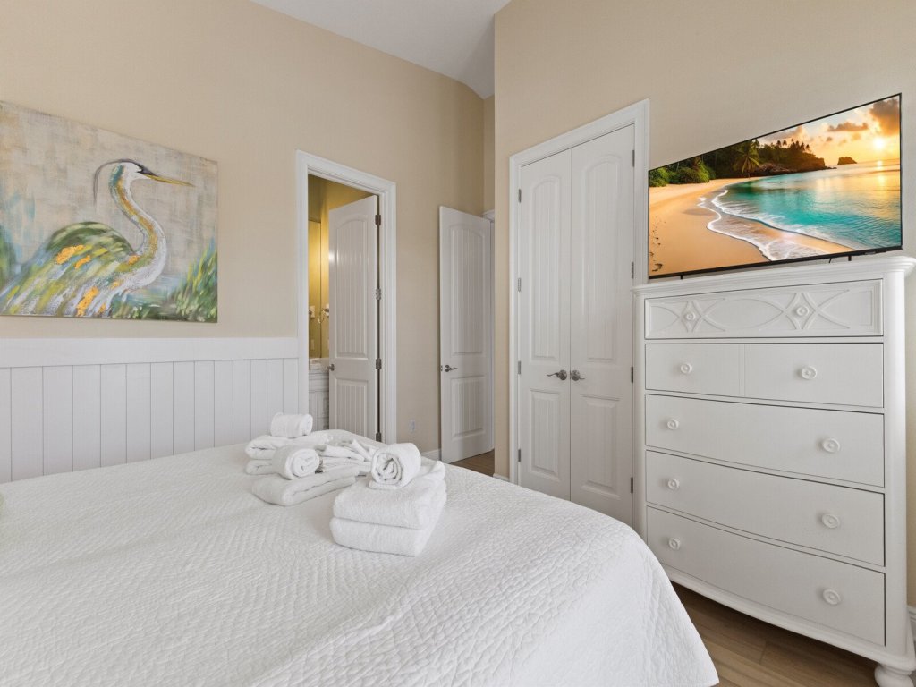 Splash of Lime Vacation Rental in Holmes Beach - RedAwning