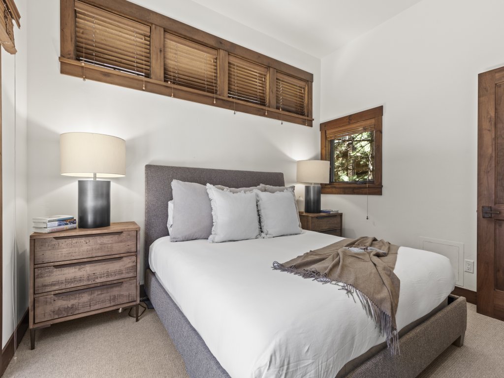 Town Lift Chalet Vacation Rental in Park City - RedAwning