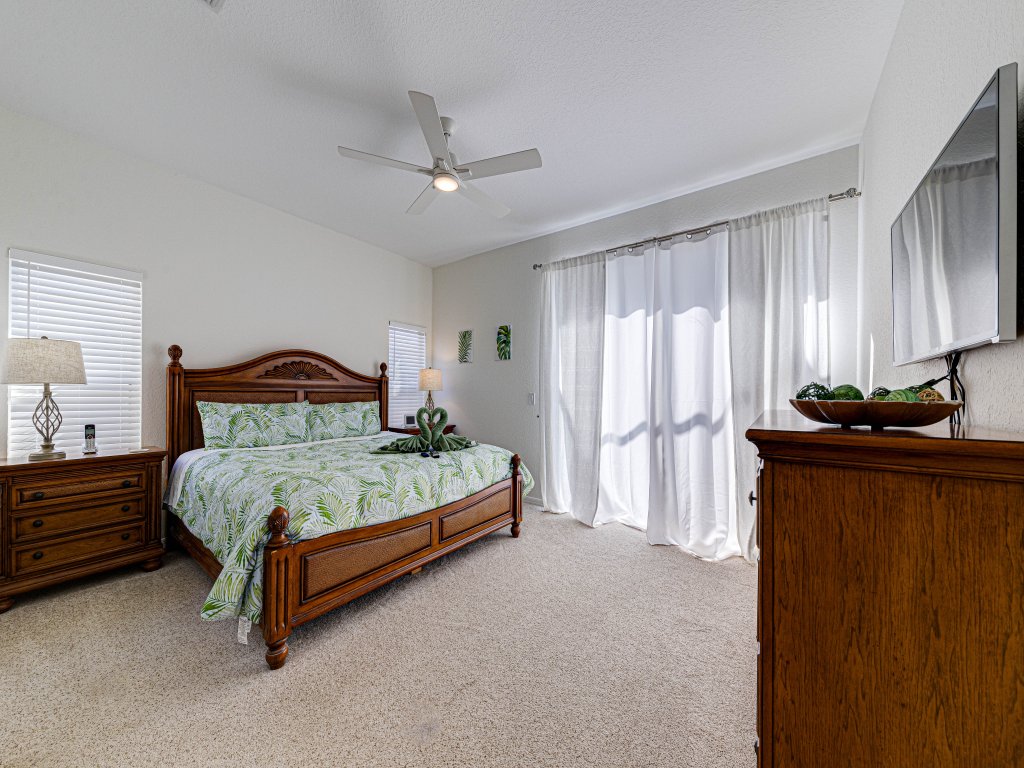 416BC-West Haven Vacation Rental in Davenport - RedAwning