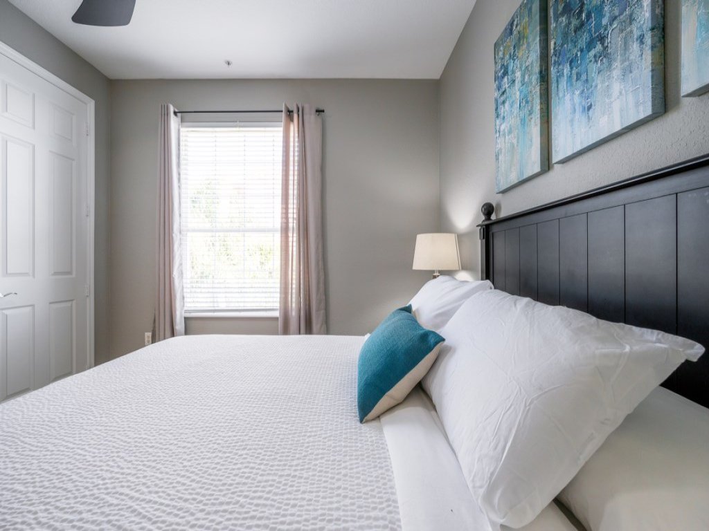 Vista Cay Luxury Rhapsody  Vacation Rental in Orlando - RedAwning