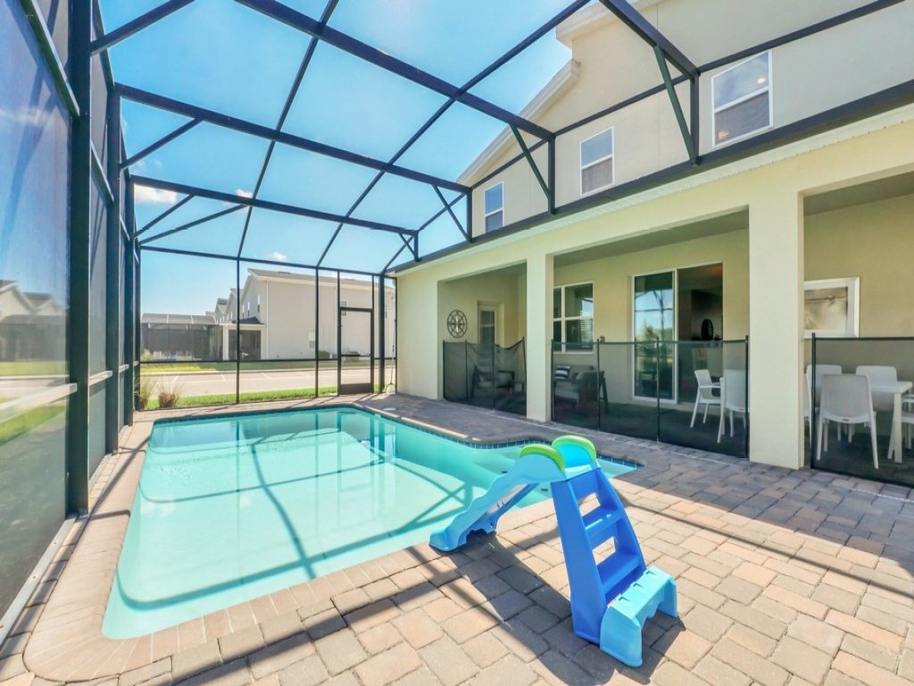 Storey Lake 6 bed Home- King Master on 1st Floor Vacation Rental in Kissimmee - RedAwning