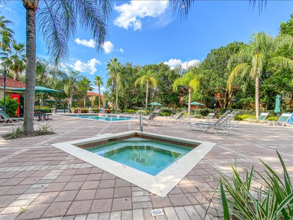 Treasure Hunt Retreat Vacation Rental in Kissimmee - RedAwning