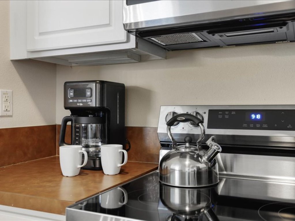 Oakwater Retreat Vacation Rental in Kissimmee - RedAwning
