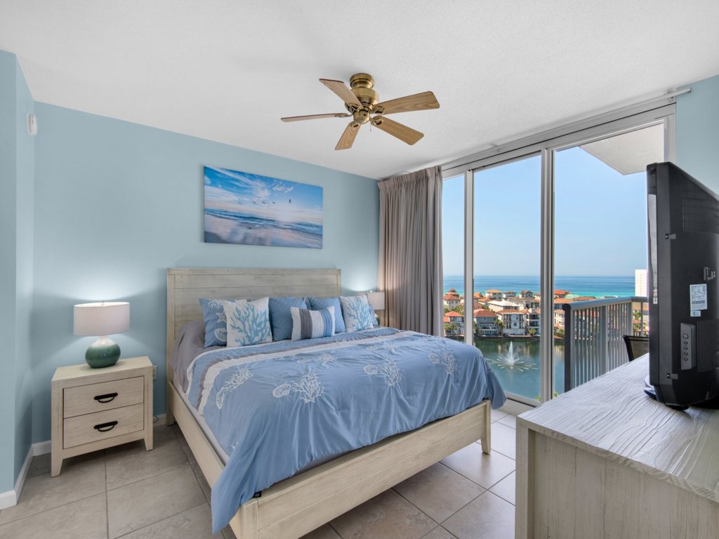 Terrace at Pelican Beach 1001 Vacation Rental in Destin - RedAwning