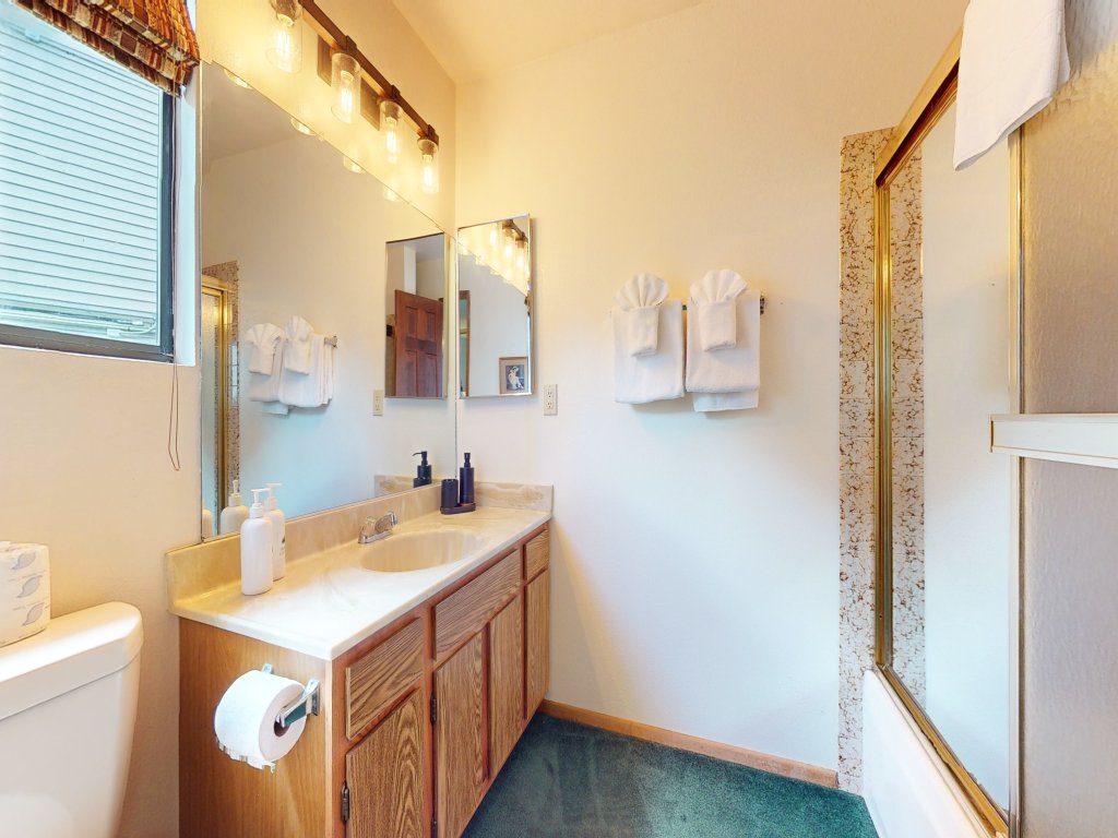 Mammoth Sierra Townhomes #23 Vacation Rental in Mammoth Lakes - RedAwning
