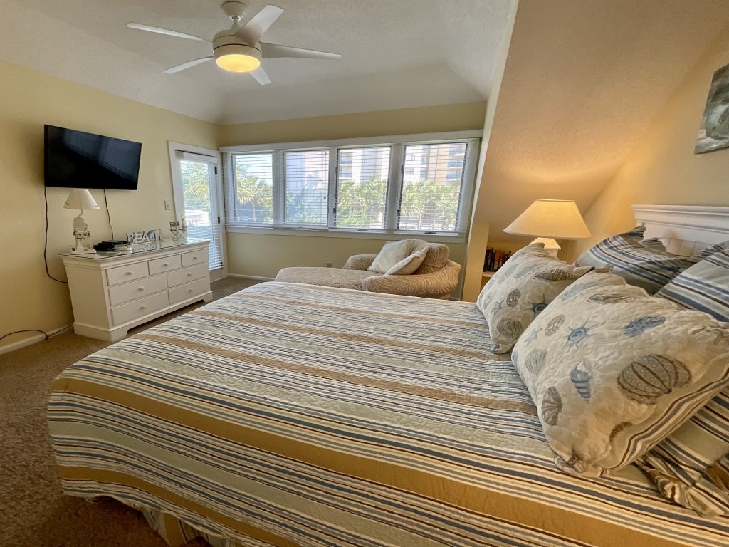 3A Windermere by the Sea - Full amenities! Vacation Rental in Myrtle Beach - RedAwning
