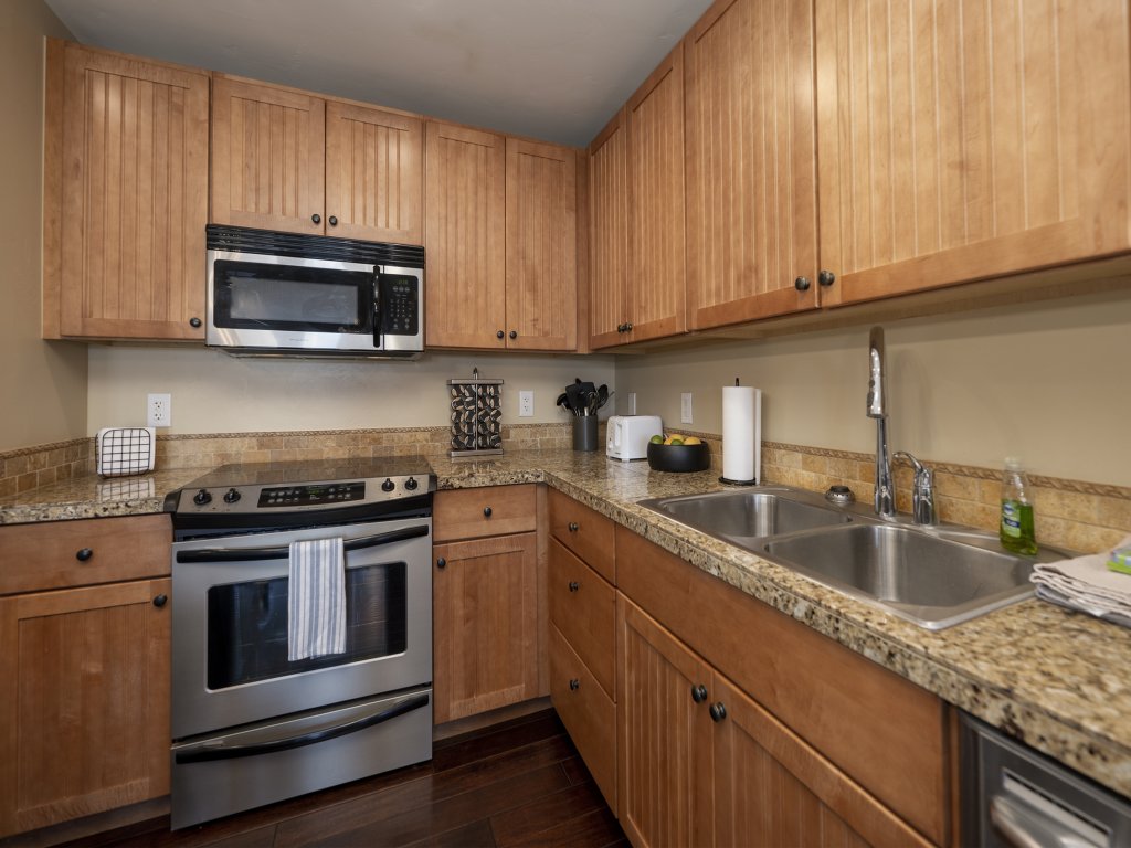 Base Camp 306 Vacation Rental in Granby - RedAwning