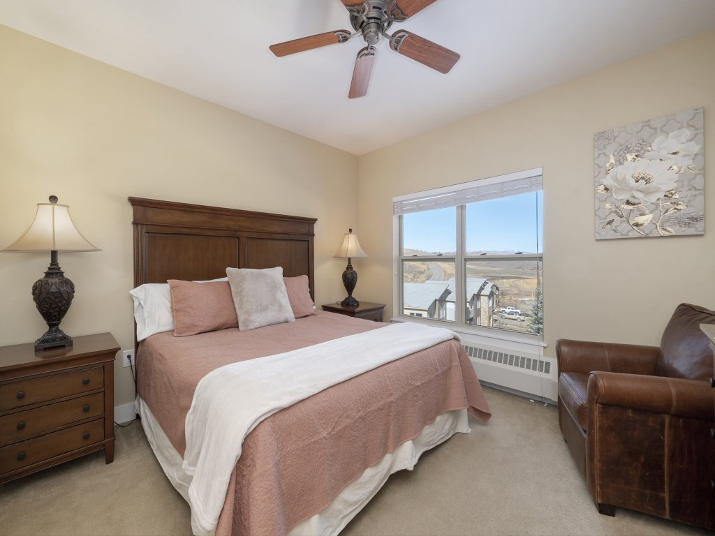 Base Camp 306 Vacation Rental in Granby - RedAwning