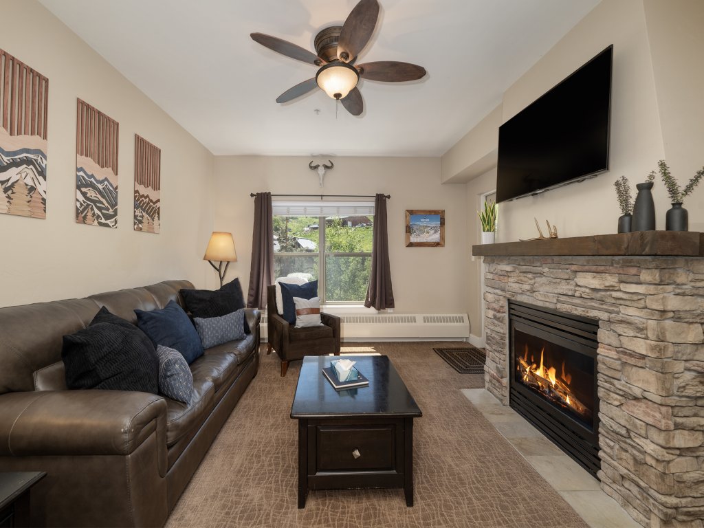 Base Camp 313 Vacation Rental in Granby - RedAwning