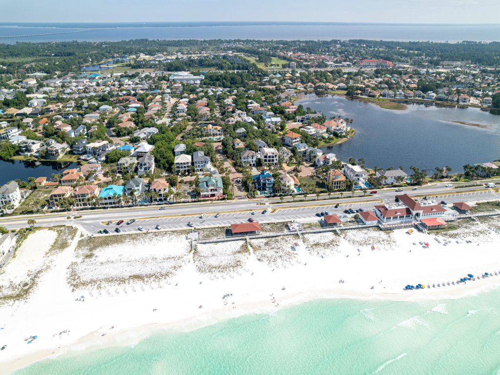 Worth the Wait Vacation Rental in Destin - RedAwning
