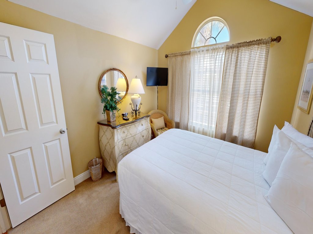 Worth the Wait Vacation Rental in Destin - RedAwning