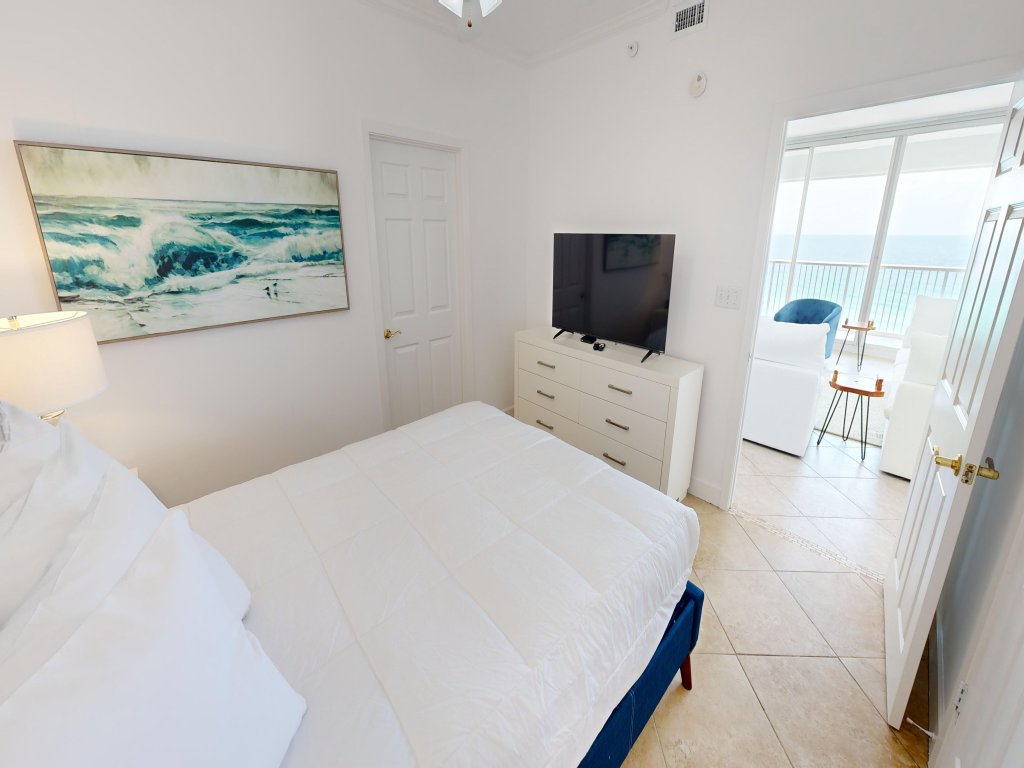 Oceania 807 Vacation Rental in Destin - RedAwning