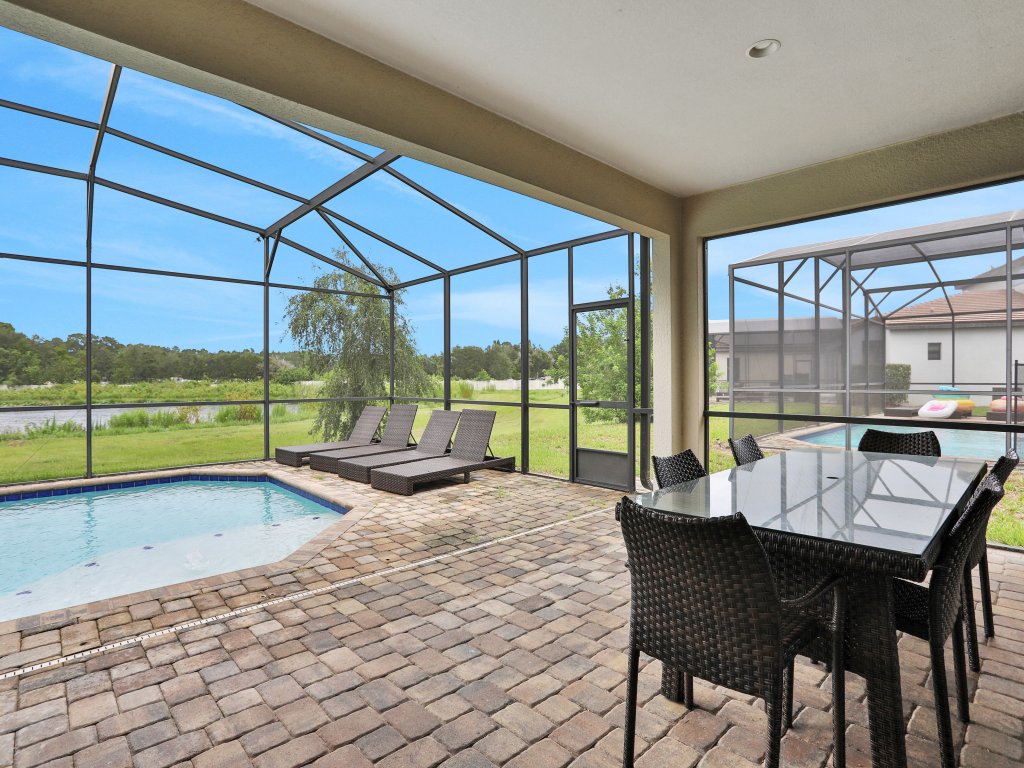 163KB - Balmoral Resort Vacation Rental in Haines City - RedAwning