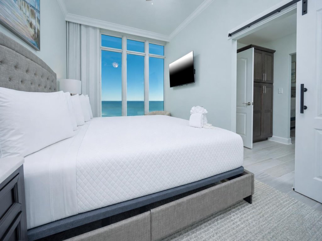 Phoenix Gulf Towers 2408 Vacation Rental in Orange Beach - RedAwning