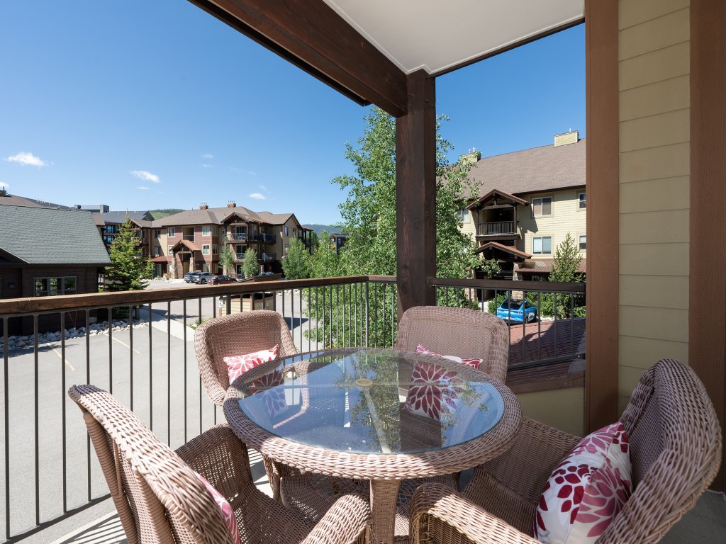 Antlers Run at Trailhead 621 Vacation Rental in Winter Park - RedAwning