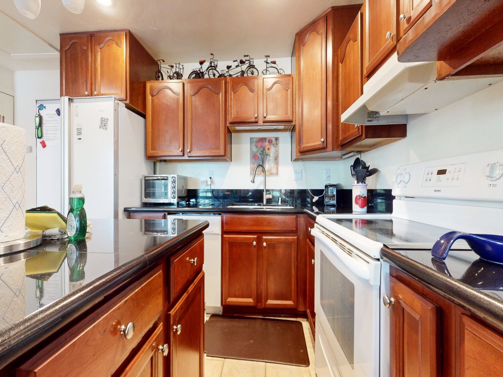 Lakeview Villas #26 Vacation Rental in Mammoth Lakes - RedAwning