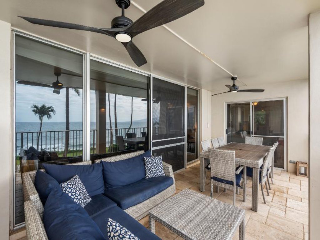 ROYAL MAUIAN, #218^ Vacation Rental in Hawaii - RedAwning
