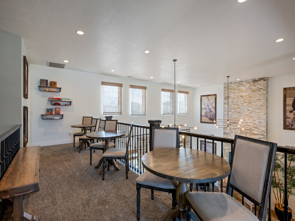 Elite Retreat #87 Vacation Rental in Utah - RedAwning