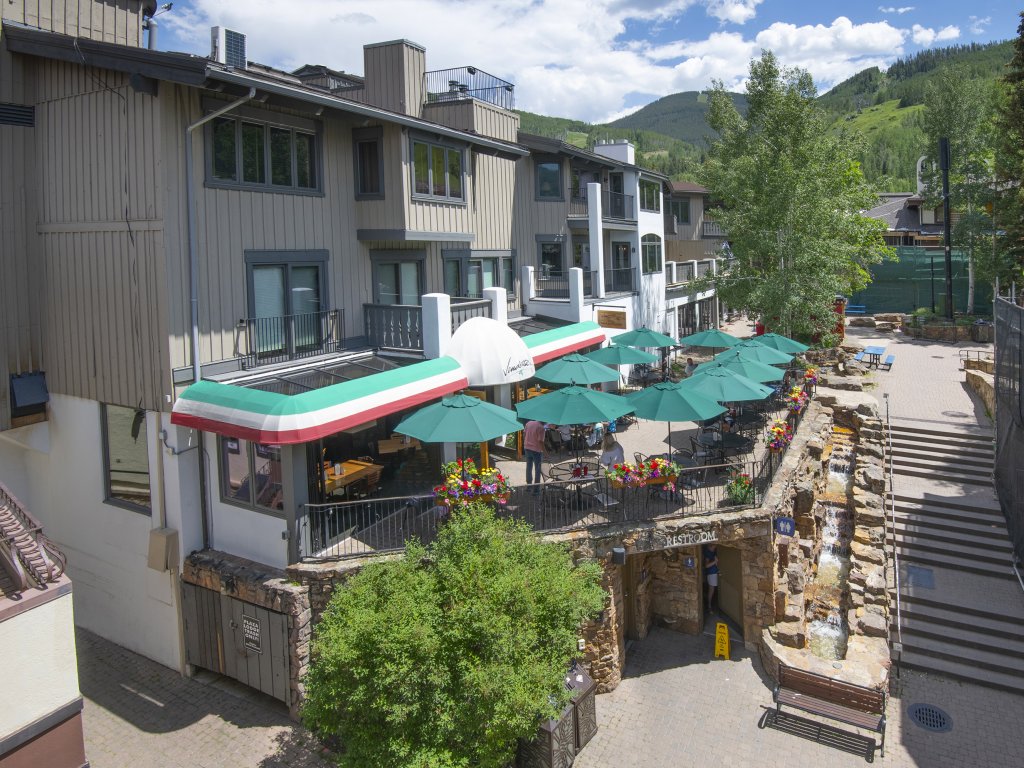 Wall St. #308 Vacation Rental in Vail - RedAwning