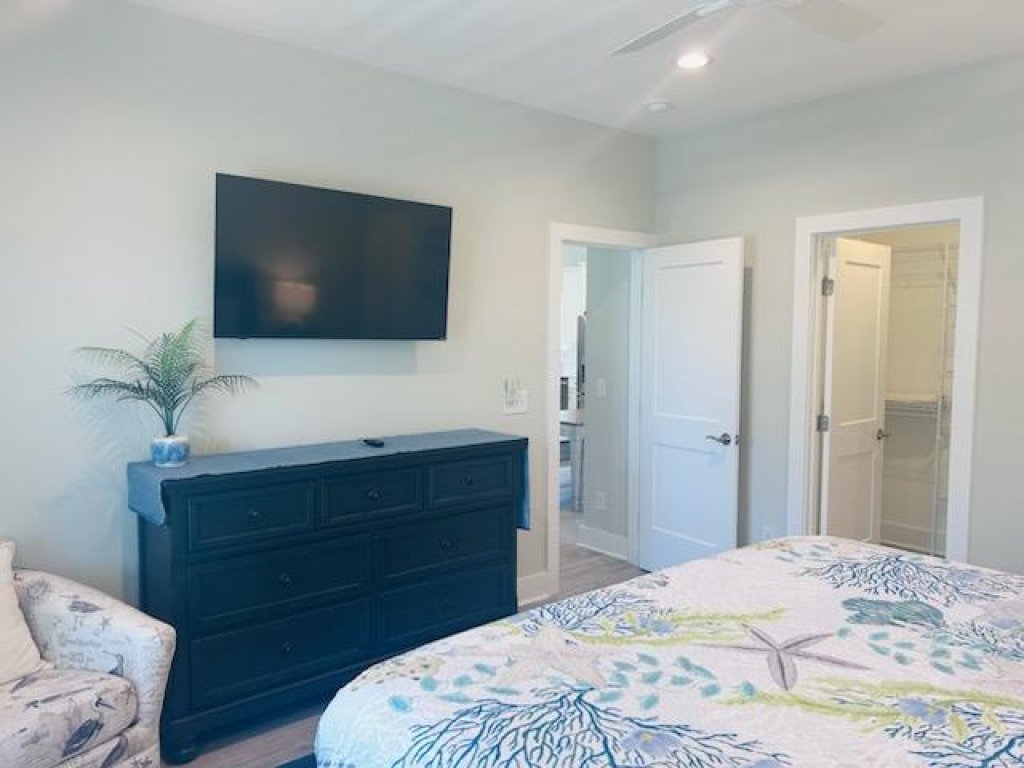Coastal Chaos / 303 Sand Piper Ln Vacation Rental in Holden Beach - RedAwning