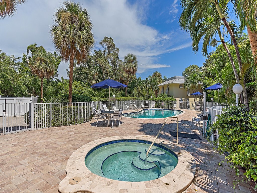 Just Beachy at Beach Castle #16 Vacation Rental in Longboat Key - RedAwning