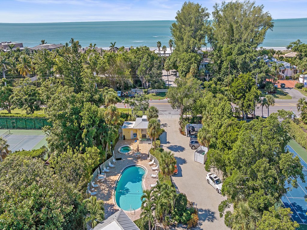 Just Beachy at Beach Castle #16 Vacation Rental in Longboat Key - RedAwning