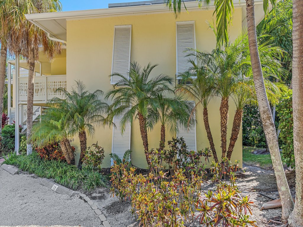 Just Beachy at Beach Castle #16 Vacation Rental in Longboat Key - RedAwning