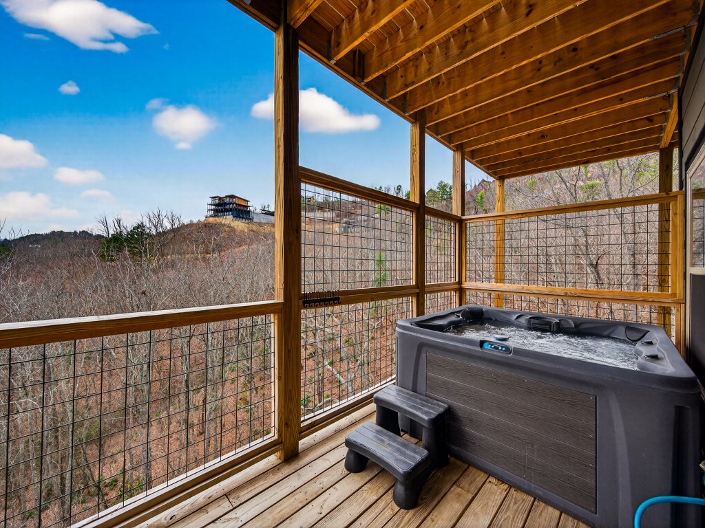 Indigo Haven Vacation Rental in Sevierville - RedAwning