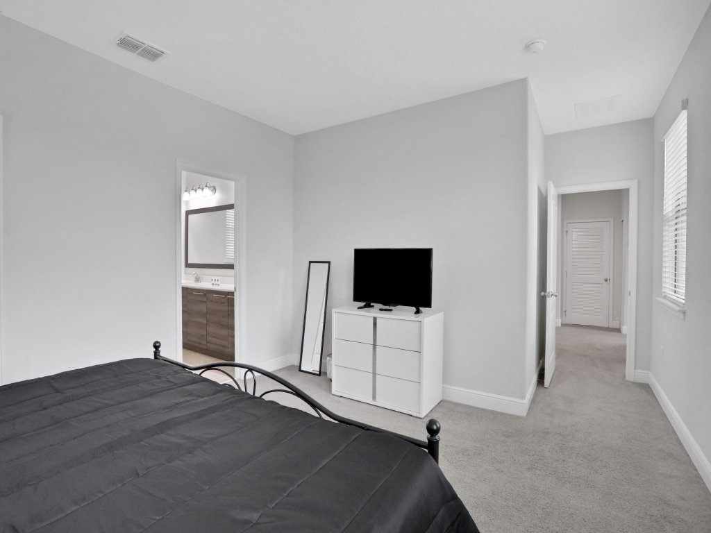 137AA - Balmoral Resort Vacation Rental in Haines City - RedAwning