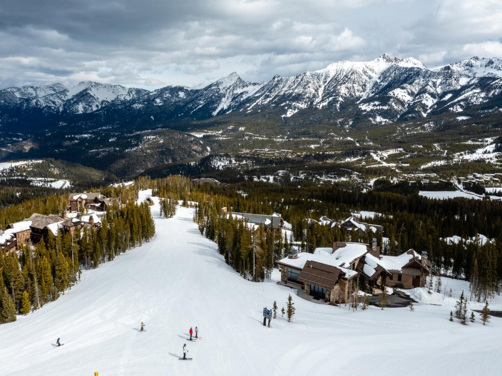 7 Renegade Rd Vacation Rental in Big Sky - RedAwning