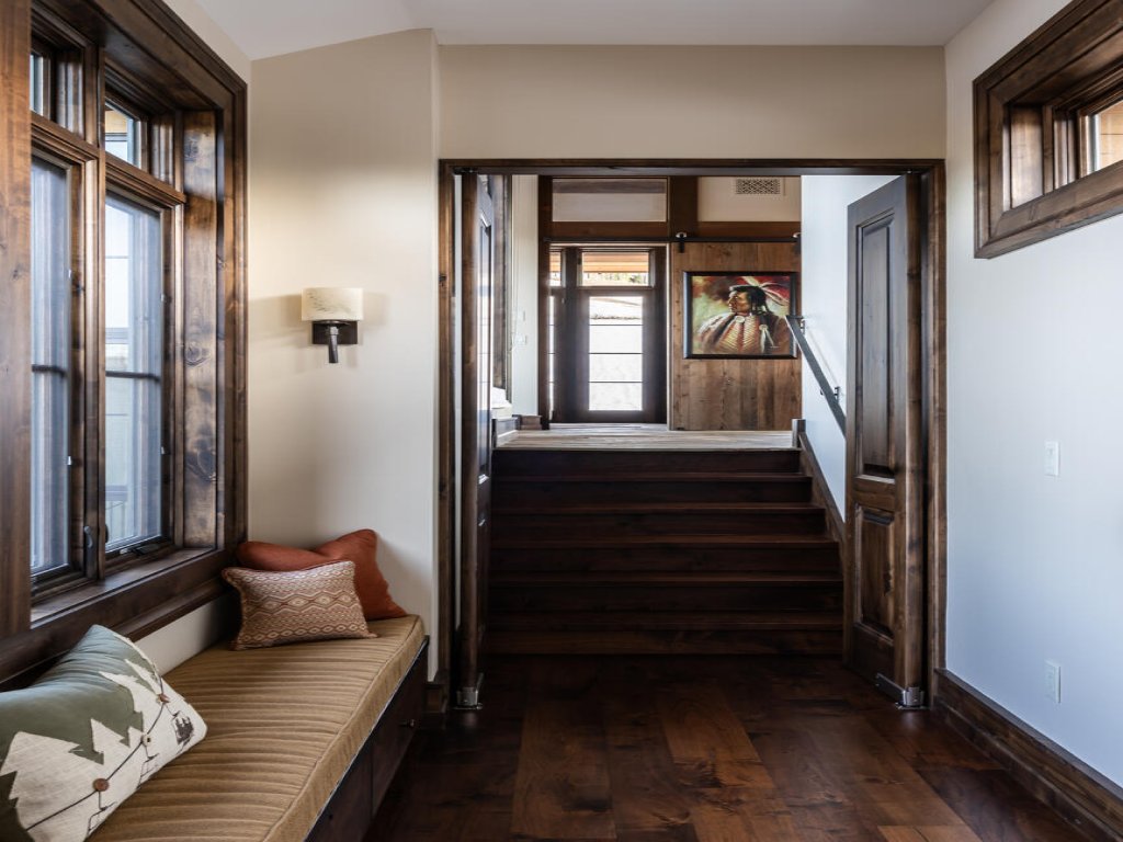 7 Renegade Rd Vacation Rental in Big Sky - RedAwning