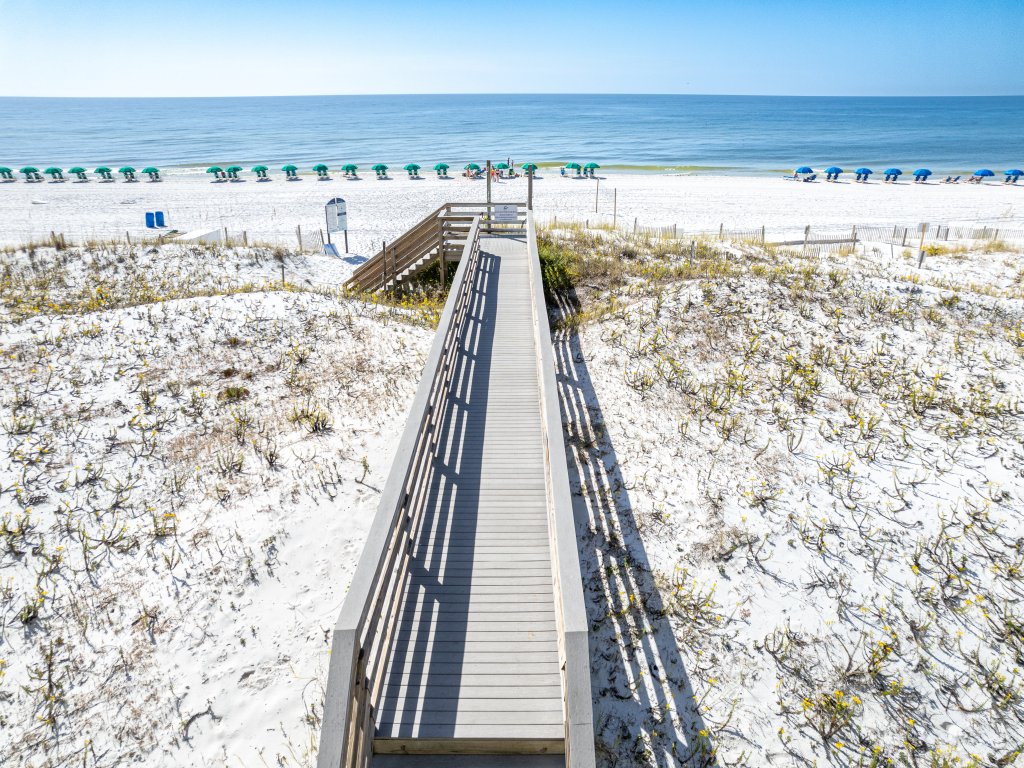 Gulf Dunes 102 Vacation Rental in Florida - RedAwning