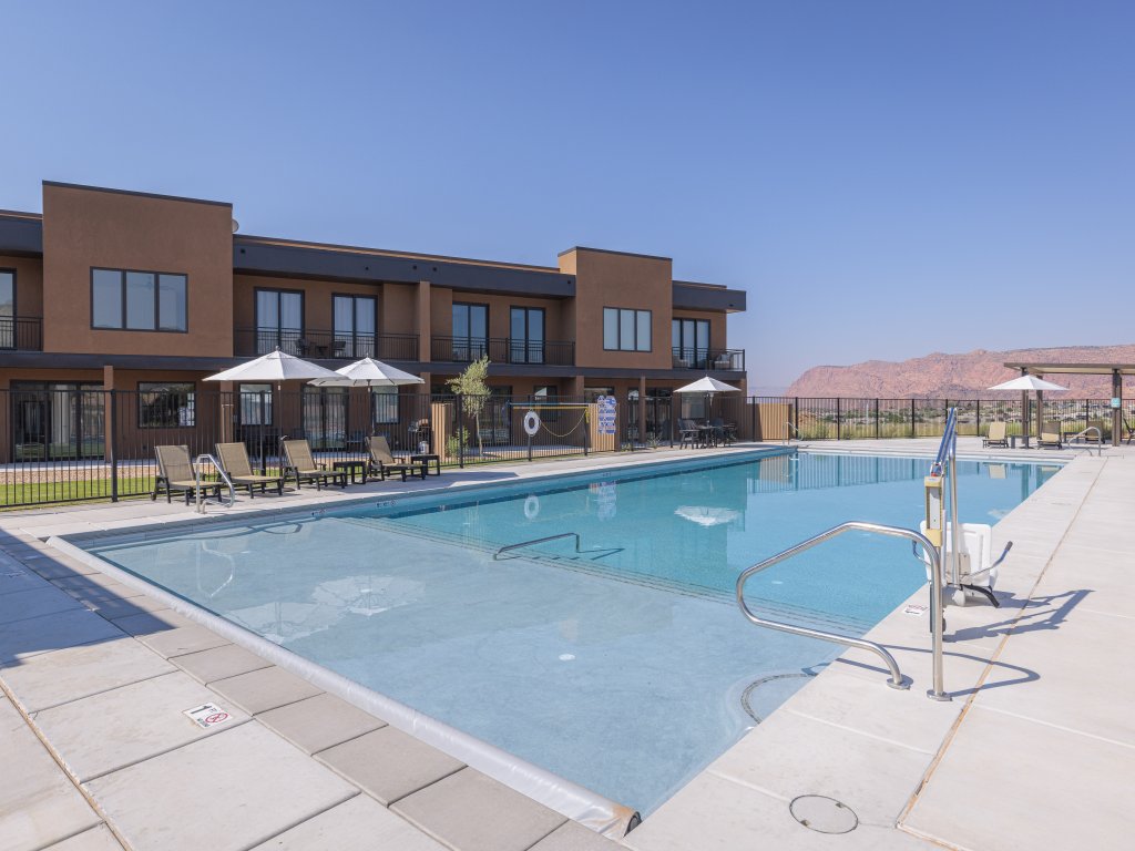 Far Above Par Vacation Rental in St. George - RedAwning