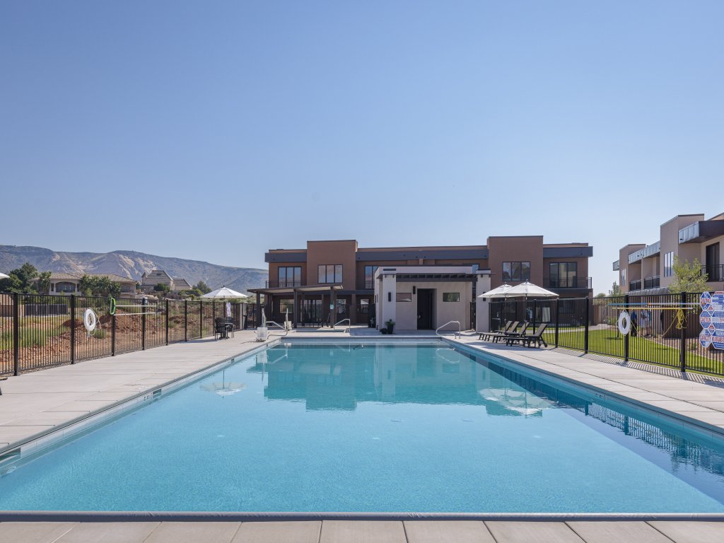 Far Above Par Vacation Rental in St. George - RedAwning