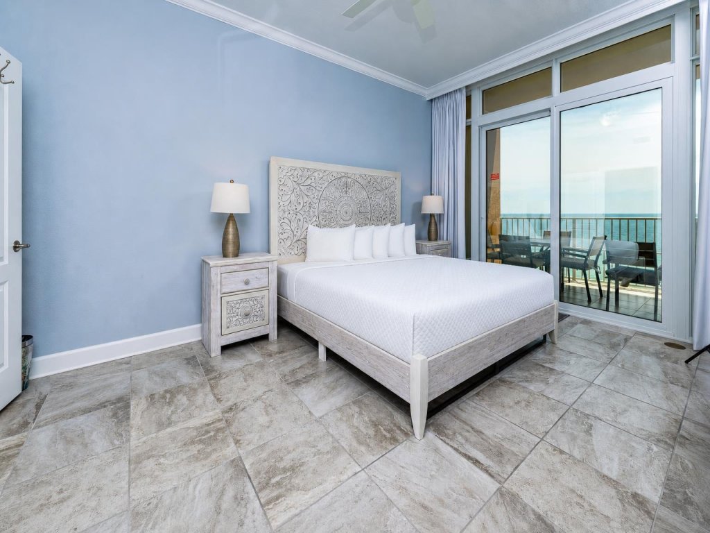 Phoenix Gulf Towers 805 Vacation Rental in Orange Beach - RedAwning