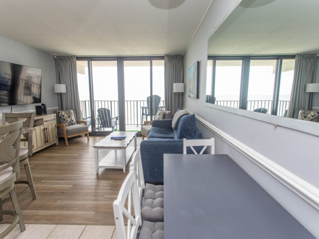 Royal Garden Resort 504 Vacation Rental in Murrells Inlet - RedAwning