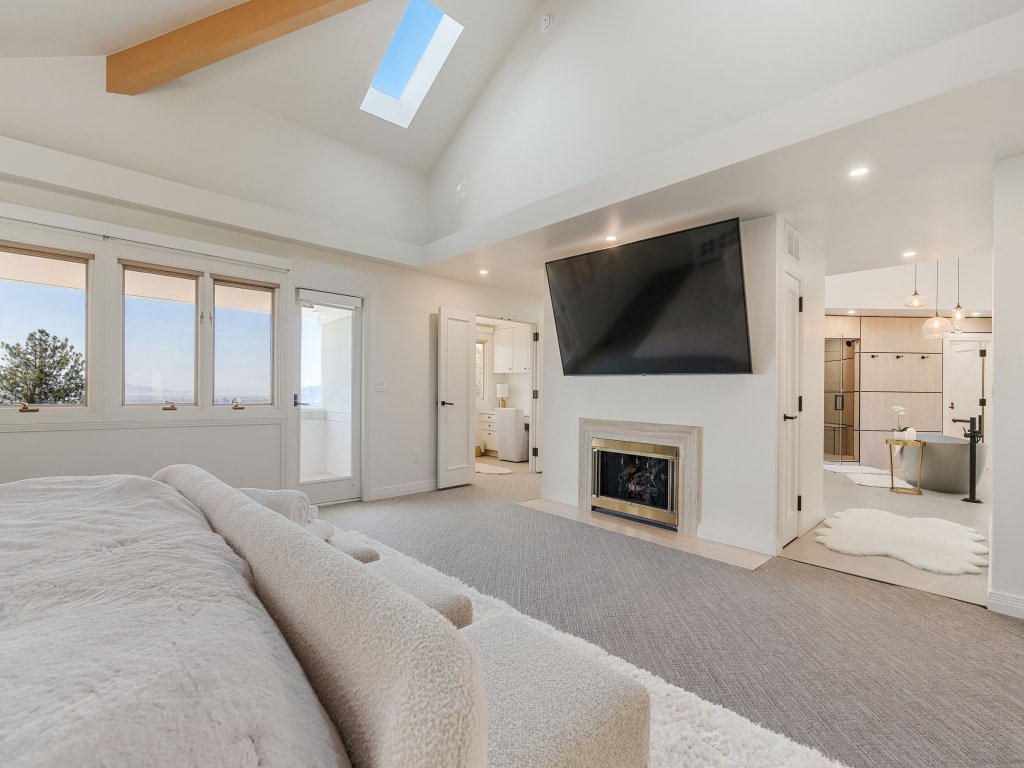 Exclusive Luxury Resort: Heated Pool & Pickleball Vacation Rental in Utah - RedAwning