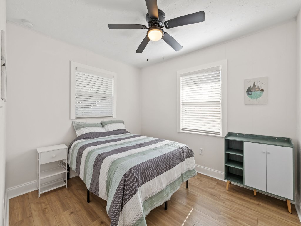 Sunny Palmetto Oasis: 4BR Home with Private Pool Vacation Rental in Florida - RedAwning