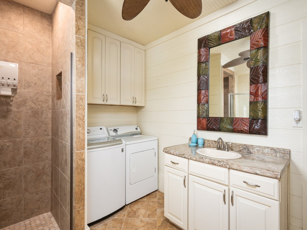 YoHo Hideout Vacation Rental in Texas - RedAwning