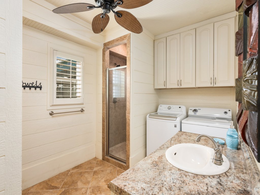 YoHo Hideout Vacation Rental in Texas - RedAwning