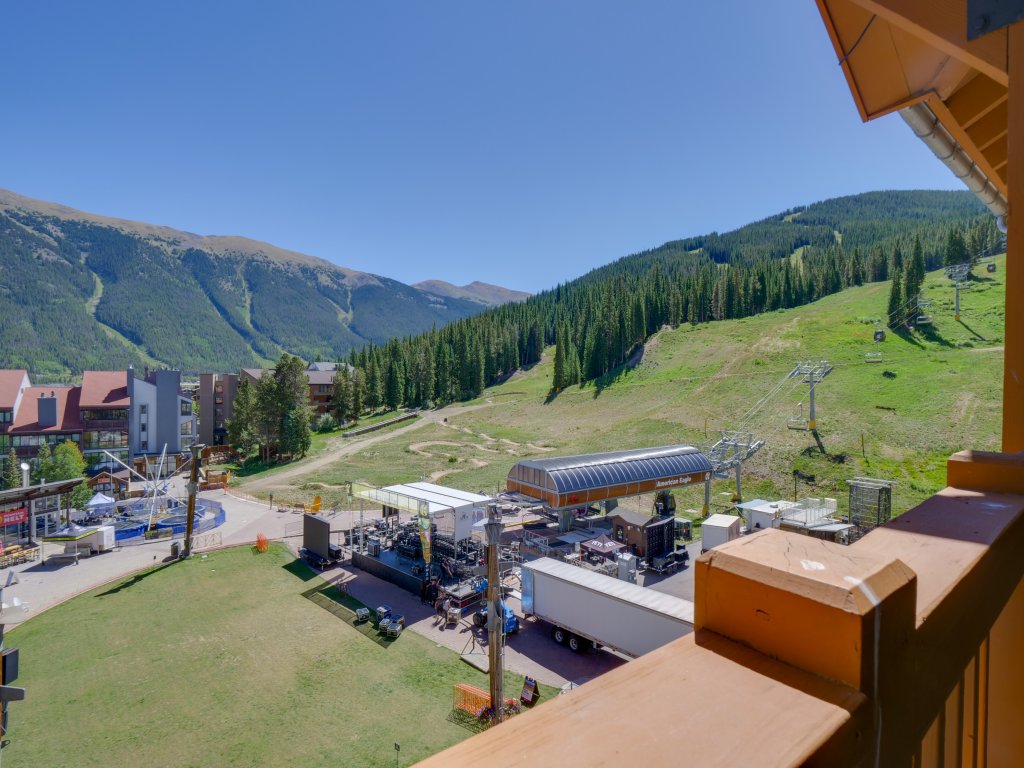 Copper One 2 Bedroom Condo #524 Vacation Rental in Copper Mountain - RedAwning