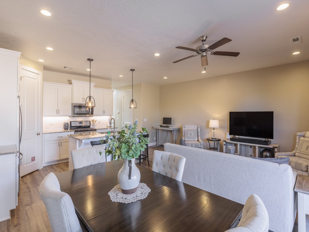 Skyline Vista Vacation Rental in St. George - RedAwning