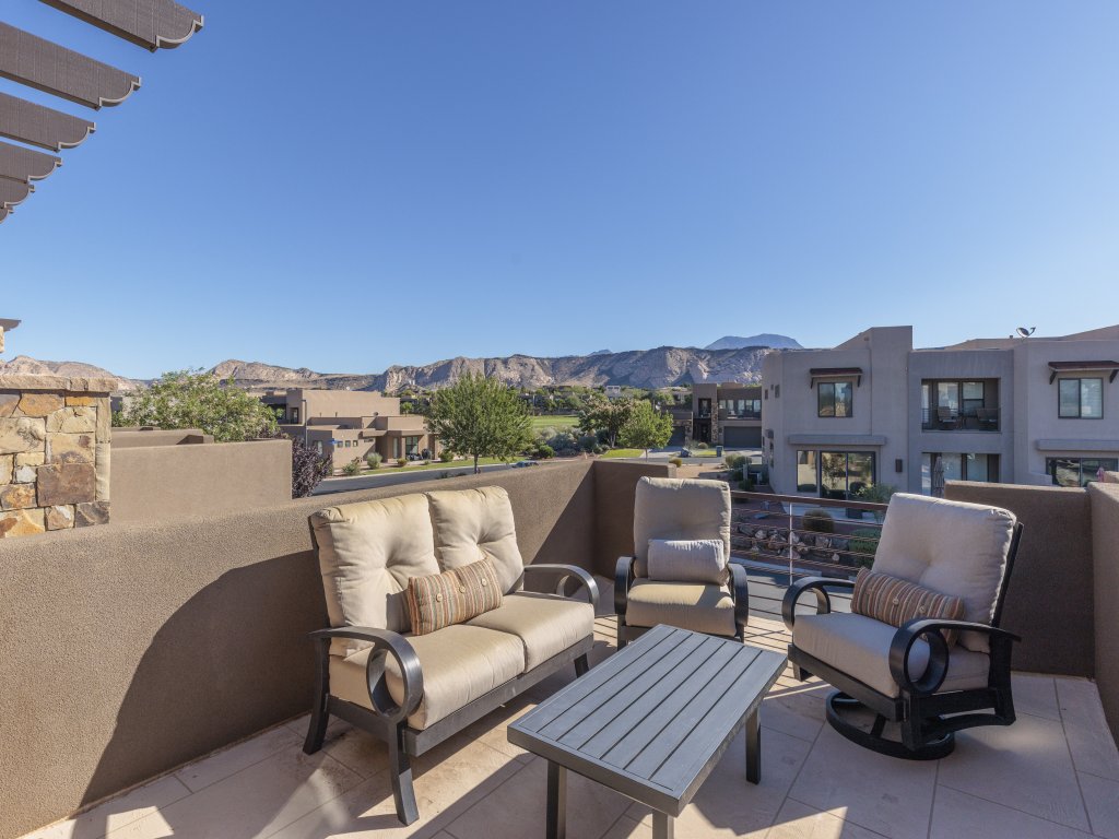 Skyline Vista Vacation Rental in St. George - RedAwning