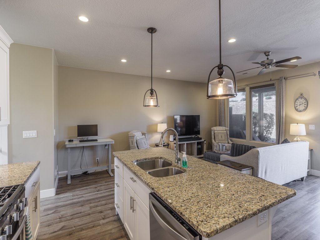 Skyline Vista Vacation Rental in St. George - RedAwning