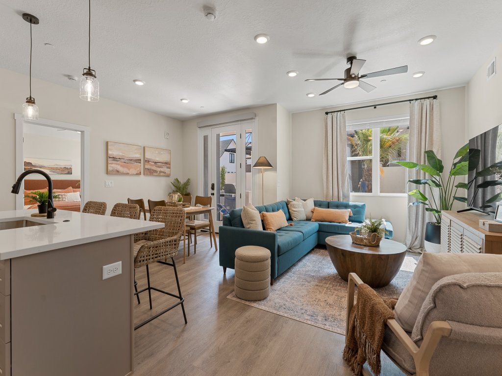 Deja Blue at Desert Color Vacation Rental in St. George - RedAwning
