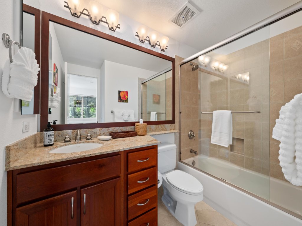 Big Island Golf Villas A1 Vacation Rental in Kamuela - RedAwning